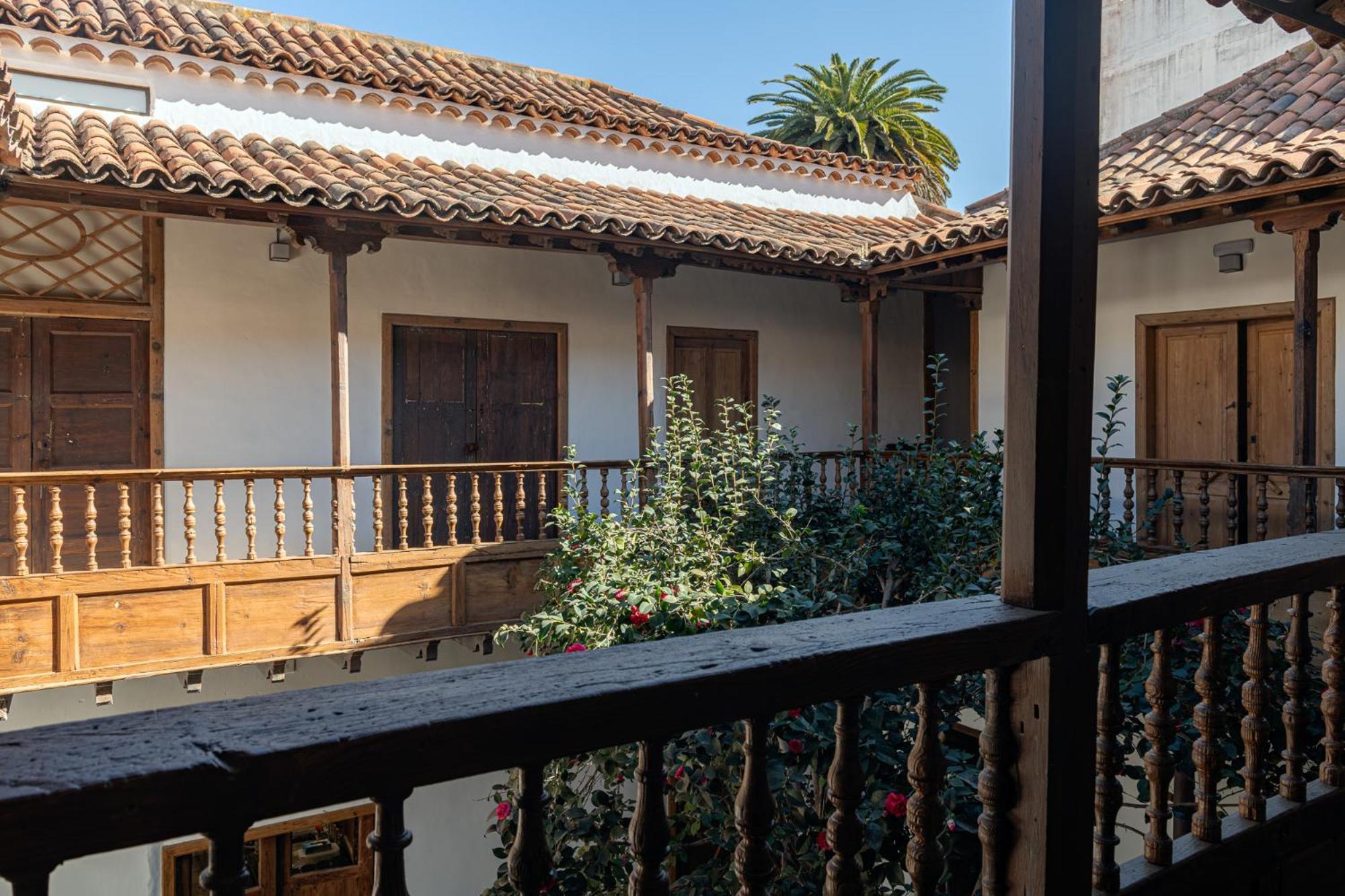 La Casa De La Camelia Hotel La Laguna  Exterior foto